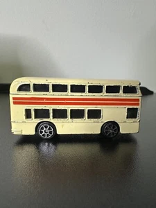 Maisto Daimler Double Decker Tour Sightseeing Bus 3" Diecast Scale Model - Picture 1 of 6