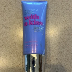 Victoria's Secret Beauty Rush With A Kiss Peony Raspberry Bodylotion Lesen - Bild 1 von 3