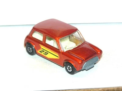 Mini Cooper de carreras superrápido #29 Matchbox de colección **ESPECIAL LUZ BLANCA** Foto 1 de 4