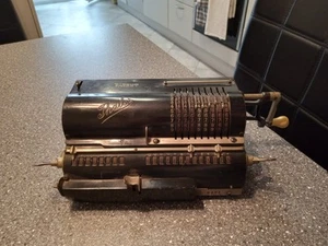 Original alte Rechenmaschine Thales Patent Addiermaschine Rechner mechanisch RAR - Bild 1 von 8