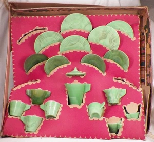 Chiquita Toy Dish Set Opaque Green Glass 22 Pc OB J Pressman NY Childs Tea Set - Picture 1 of 12