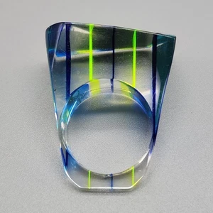 Vtg Striped Lucite Ring Green Blue Sz 7.5 MCM 60s 70s Women's Chunky Cocktail - Picture 1 of 7
