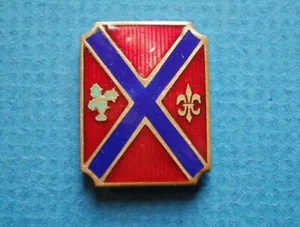 WWII Screwback, 172th Field Artillery by A.H. Robbins - Picture 1 of 3