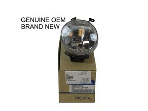 GENUINE NEW for 2000-2002 ACCENT HATCHBACK FRONT BUMPER FOG LIGHT W/BUB LH - Picture 1 of 4