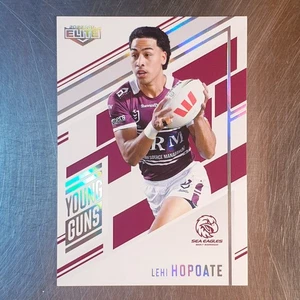 2025 NRL Elite Young Guns Lahi Hopoate Card #021/221 Manly - Bild 1 von 2