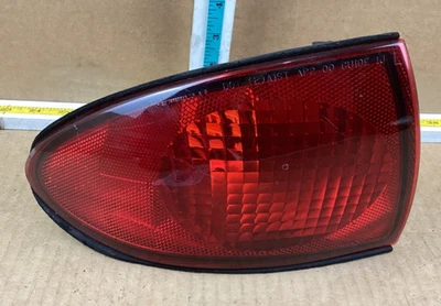 Chevrolet Cavalier 2000-2002 lado del conductor izquierdo cuarto de luz trasera montada en panel Foto 1 de 4