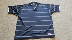 VINTAGE Nike Team Sports Shirt Uomo Extra Large Nero Bianco Swoosh Made In USA - Foto 1 di 10