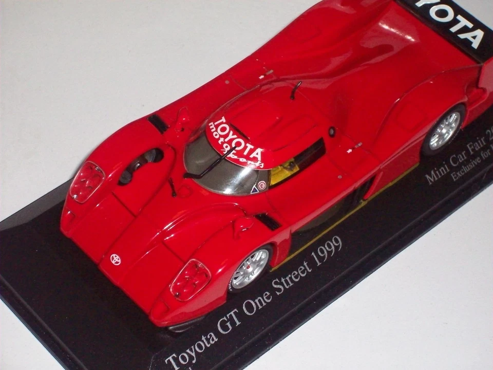 MINICHAMPS 1/43 TOYOTA GT One Street 1999 Red 433991603 Exclusive for KYOSHO - Immagine 1 di 4