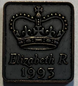 Great Britain Mint Medal Token 1993 - Crown & Royal Coat of Arms - Elizabeth II - Picture 1 of 3