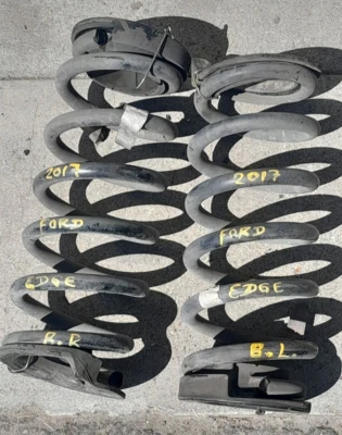 2017 Ford Edge REAR LEFT & RIGHT SIDE COIL SPRING & INSULATORS OEM - Image 1 of 4