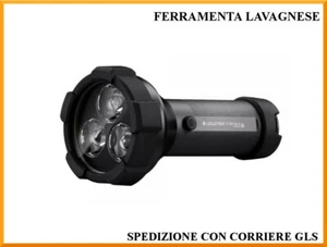Linterna Recargable De Led 4500 Lúmenes 720 Metros Led Lenser P18R Work - Imagen 1 de 2