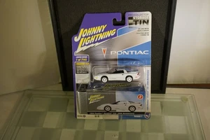 H - Johnny Lightning 1994 Pontiac Firebird 25th Anv w/Collectors Tin NEW(#2452) - Picture 1 of 1