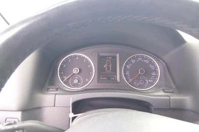 2015 Tiguan OE medidor de velocidade cluster 85K milhas Volkswagen - Imagem 1 de 4