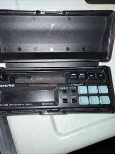 7511 alpine faceplate With Case!! - Picture 1 of 4