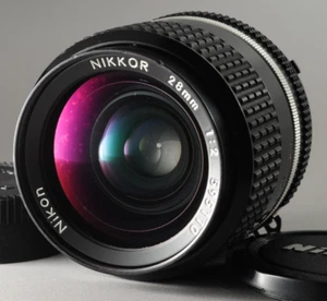 Near Mint Nikon Ai-s AIS NIKKOR 28mm F/2 MF Wide Angle Lens From Japan #3564 - Picture 1 of 16