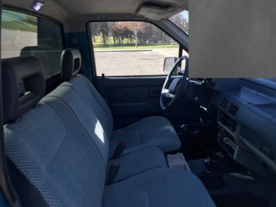 Capas de assento ajustadas para banco Isuzu Pickup 1986-1988 cinza resistente à água - Imagem 1 de 2