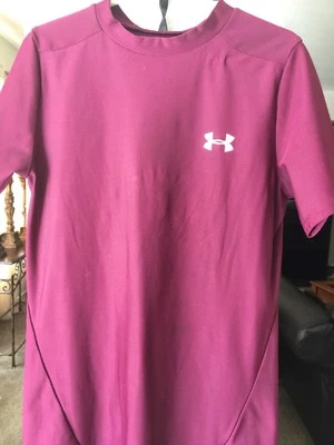 Under Armour Athletic Shirt Size Youth Large Heatgear  - Image 1 of 4