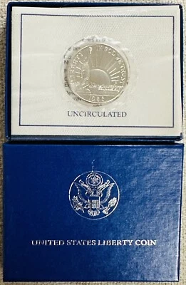 1986 D Commemorative Liberty Half Dollar 50C Complete with Box & COA - Image 1 of 2