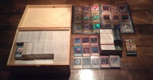 YuGiOh 500 Karten Konvolut Holos Restposten Sammlung 30 Holos GOTTKARTE Super Ultra - Bild 1 von 4