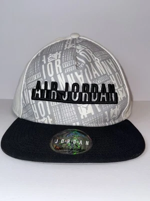 Gorra Air Jordan Hombre Blanca Gris Bordada Air Jordan Snap Back Gorra Ajustable Foto 1 de 4
