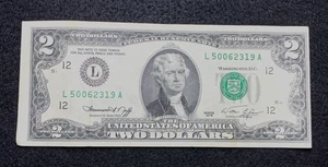 1976- US $2.00 Two Dollar Bill Alignment Error Serial# L50062319A Estate Find - Picture 1 of 6