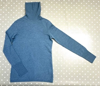 Uniqlo Light Blue/Grey Heathered Slim Fit Cashmere Polo Neck Jumper. Medium. NEW - Image 1 of 4