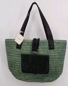 Borsa resort nuova con etichette Free People rafia + pelle fatta a mano tote bag verde acqua frange nere - Foto 1 di 5
