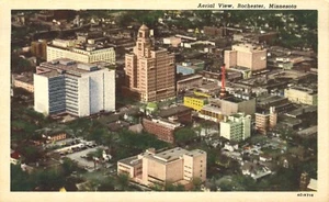 Postal de Rochester "World Medical Center" Minnesota 1954 vista aérea - Imagen 1 de 2