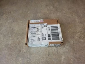 CISCO VIC3-2FXS/DID TWO-PORT VOICE INTERFACE CARD L9-2 - Picture 1 of 8