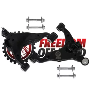 Brazos de control inferiores delanteros Freedom Offroad especificaciones OEM para 03-09 4Runner / FJ SIN KDSS - Imagen 1 de 1