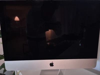 apple imac 21.5 zoll 4k 2017 - Bild 1 von 4