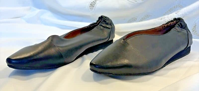 Chocolate Blu Blk Leather Giza Pointy Toe Flats Size 8 - Изображение 1 из 4