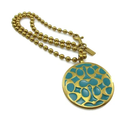 COLLAR COACH ESMALTE VERDE AZULADO COLGANTE COLLAR ORO FIRMADO DISEÑADOR 18" LARGO Foto 1 de 2