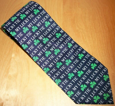 Green Clovers "My Lucky Tie" St Patrick's Day Blue Neck Tie 56.5"Lx3.75"W (D927) - Imagem 1 de 3