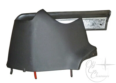 1984-1992 Lincoln Mark VII Stone Deflector, Bumper Filler RF (E4LY17779A) NOS - Image 1 of 4