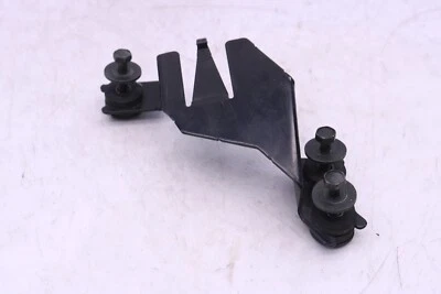 08-13 INFINITI G35 G37 DIRECCIÓN ASISTIDA DEPÓSITO FLUIDO DEPÓSITO BOTELLA SOPORTE Foto 1 de 4