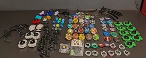 GRAN LOTE DE JUGUETES BEYBLADES - VINTAGE - METAL TAKARA TOMY - Imagen 1 de 21