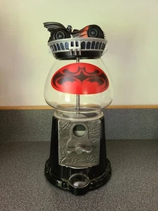 VIntage 1997 Batman Forever Gumball Machine Batmobile Coin Operated Works! - Picture 1 of 10