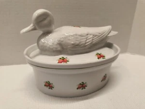 Vintage Cordon Bleu International Auflauf Ente selten Erdbeermuster - Bild 1 von 7