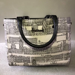 Harrods London Black Patent Landmarks Handbag - Picture 1 of 14