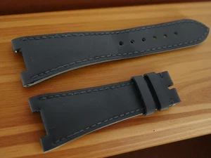 Patek Philippe Original Rubber Wristwatch Band Black Men 7.5CM x 11.5CM - Picture 1 of 4