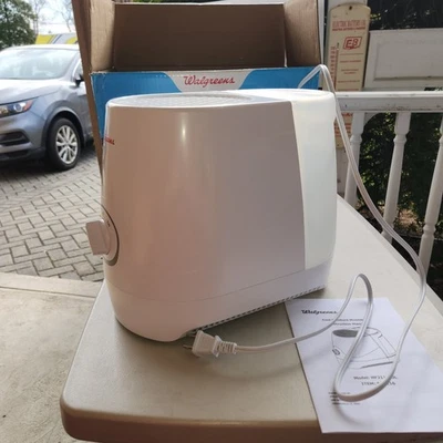Walgreens Unique Design Humidifier Cool Mist, up to 18 Hours Run Time  - Image 1 of 4