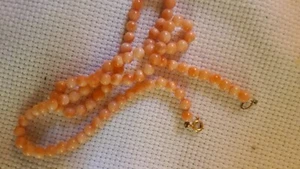 Collanina perle di corallo rosa VINTAGE anni 70 cm. 40 chiusura oro giallo 750 - Foto 1 di 11