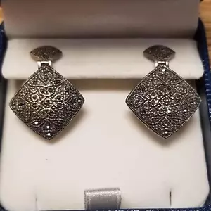 Classic Sterling Silver Hematite Stud Dangle Earrings X766B - Picture 1 of 1