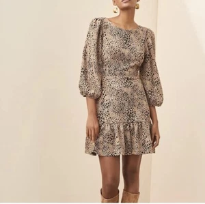 new ANTHROPOLOGIE Maeve Leopard Animal Print Mini Dress cut out Size 4 - Picture 1 of 10