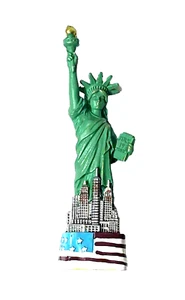 4 Zoll Freiheitsstatue mit New York City Skyline Basis Figur, Souvenir Geschenk - Bild 1 von 5