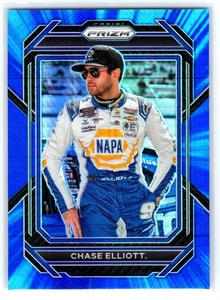 Panini Prizm #5 Chase Elliott Hyper Prizm 2023 azul y azul Carolina - Imagen 1 de 2