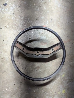 Volante original Ford Bronco F-150 F-250 Econoline Xlt 78-86  Foto 1 de 4