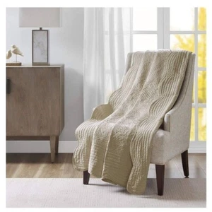 Madison Park Tuscany Oversized 60" x 72" Quilted Scalloped-Edge Throw. - Picture 1 of 6