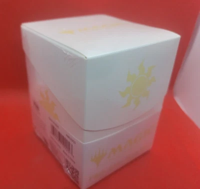 Caja de mazo Ultra Pro: Magic The Gathering Mana 8 - Plains - PRO-100+ B3G1 ¡Gratis! Foto 1 de 3